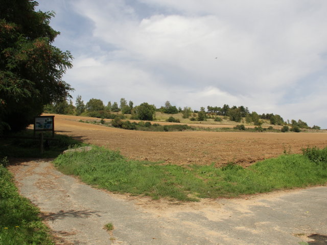 Au bas du Mont César